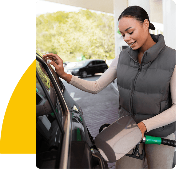 lady fueling tank image image